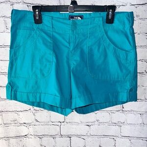 The North Face Mid Rise Rolled Cuff Cargo Style Hiking Shorts Size 8